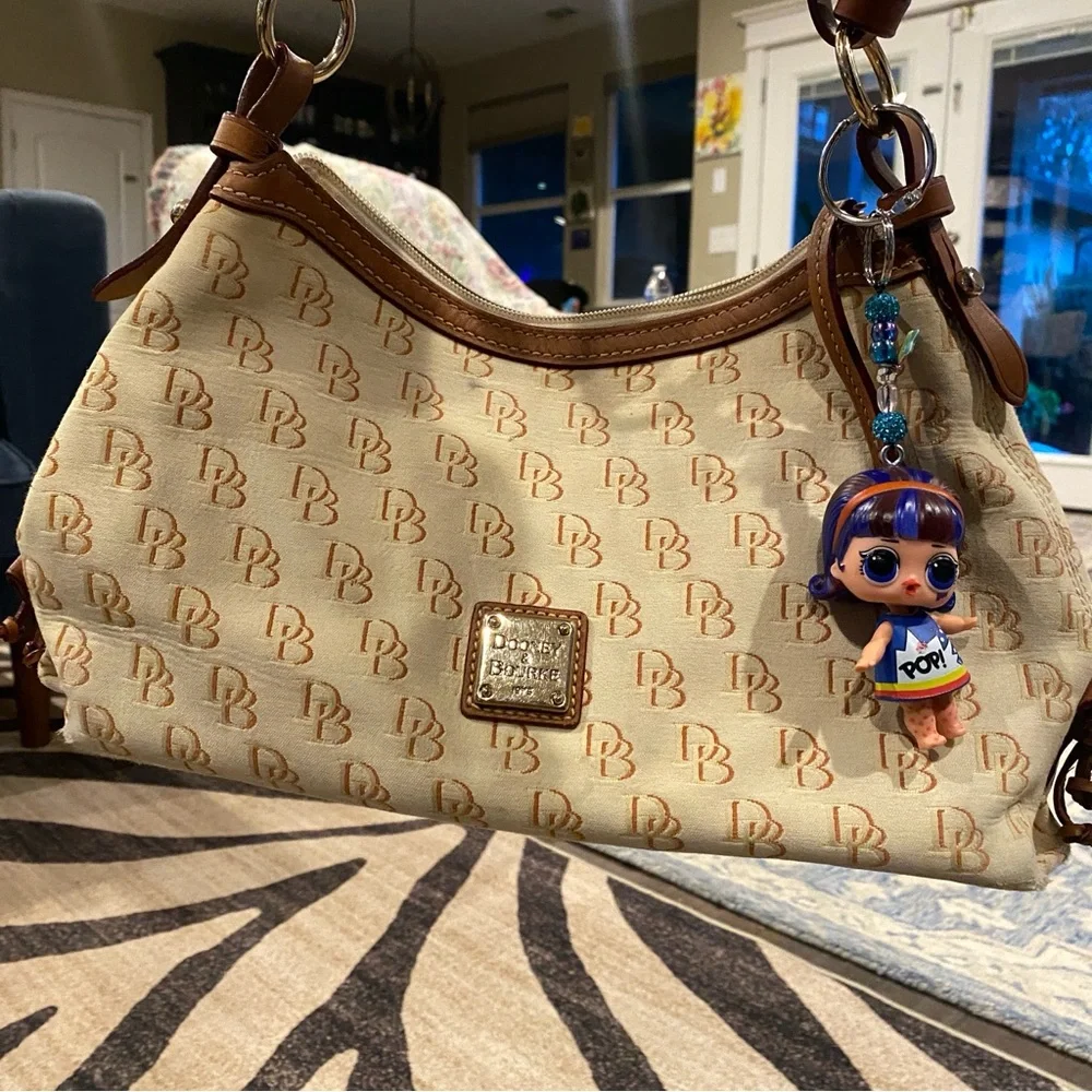 Bag, Dooney & Bourke Tan Monogram Hobo - Picture 1 of 16